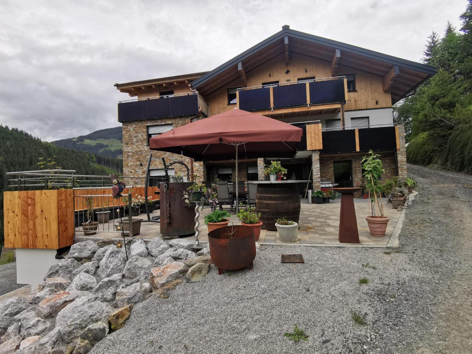 Landhaus Oberzinnegg Saalbach Exterior foto